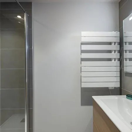 Apartment Neuf A Megeve, Acces Wellness Et Piscine - Fr-1-569-45 *